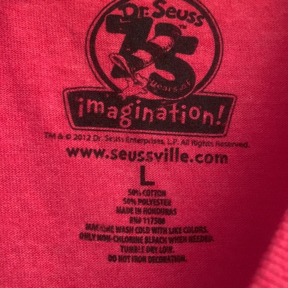 Dr. Seuss holiday T-shirt - Picture 4 of 4